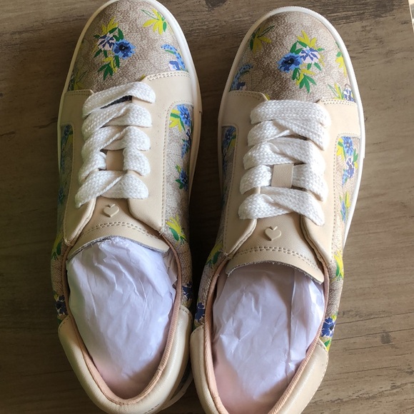 NWB Kate Spade Erin Spd Flower Festive Women's Sneakers size 7.5 & 8 available - Picture 3 of 14